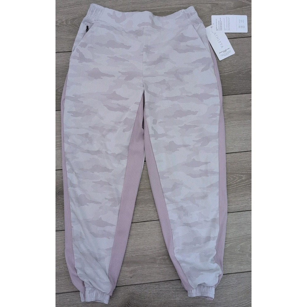Athleta Brooklyn Lined Jogger Pants‎ Size 6 Pink Camo Travel Athleisure NWT